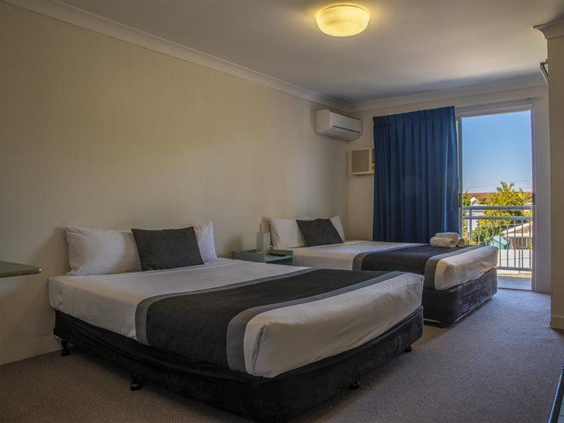 Chermside Court Motel Brisbane Bagian luar foto