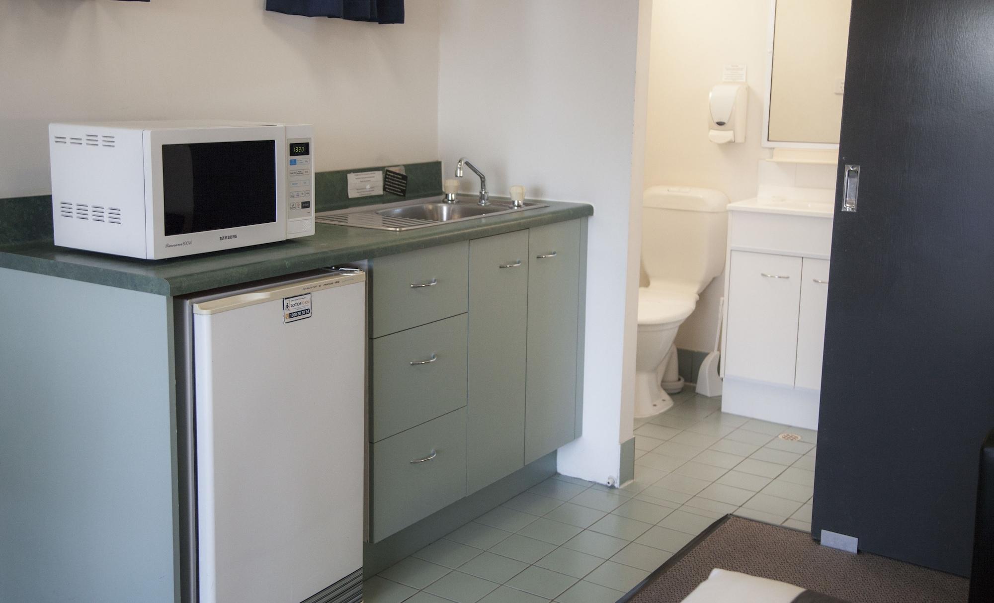 Chermside Court Motel Brisbane Bagian luar foto