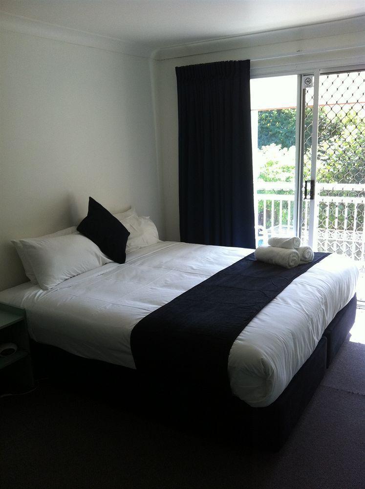 Chermside Court Motel Brisbane Bagian luar foto