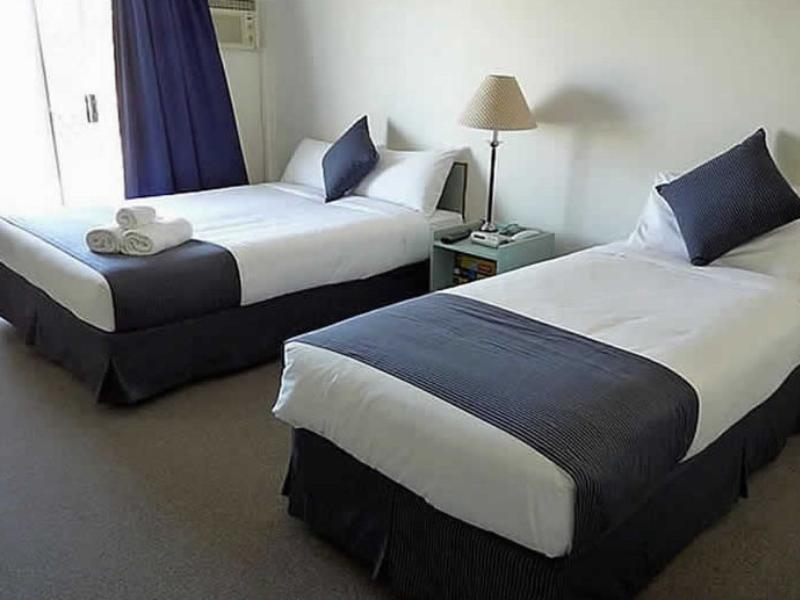 Chermside Court Motel Brisbane Bagian luar foto