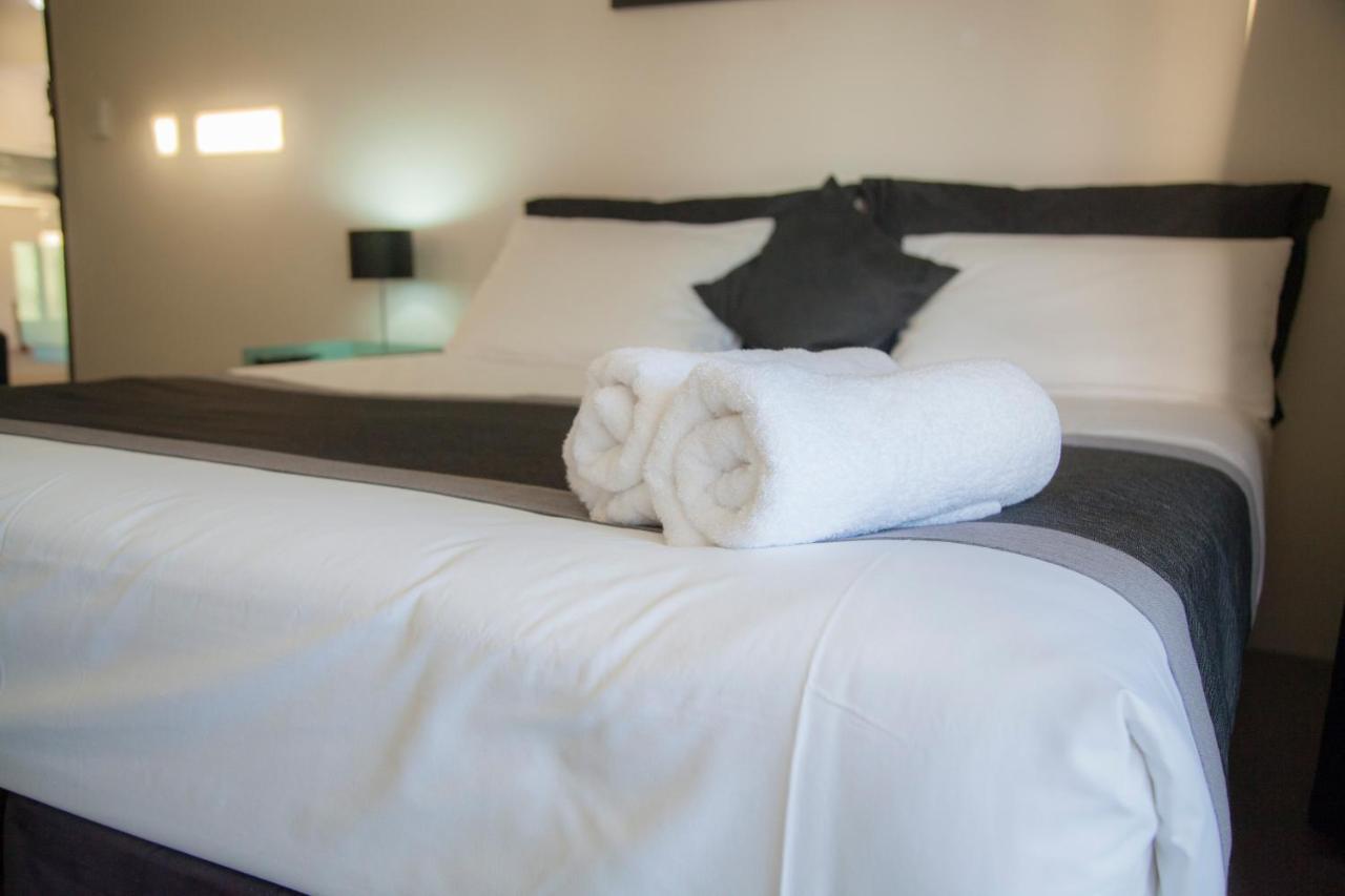 Chermside Court Motel Brisbane Bagian luar foto