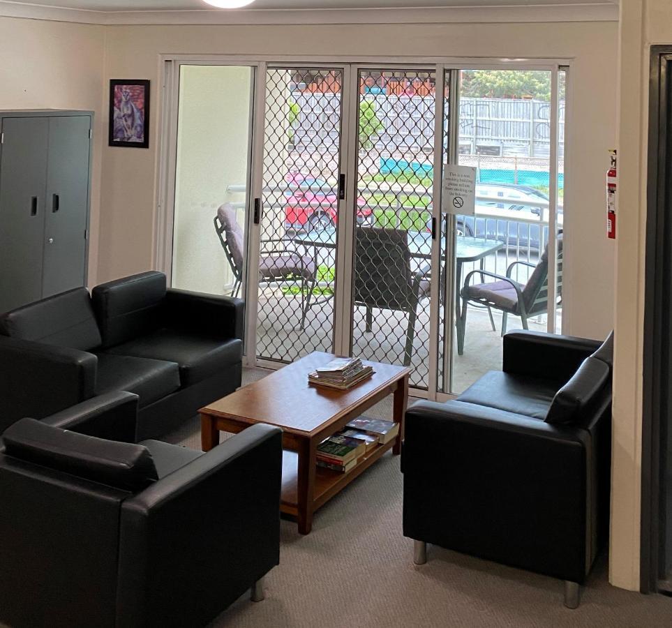 Chermside Court Motel Brisbane Bagian luar foto